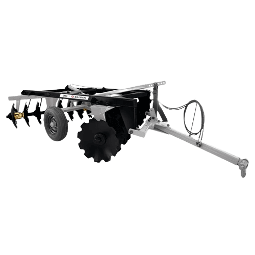 GRADE ARADORA COM CONTROLE REMOTO E PNEUS